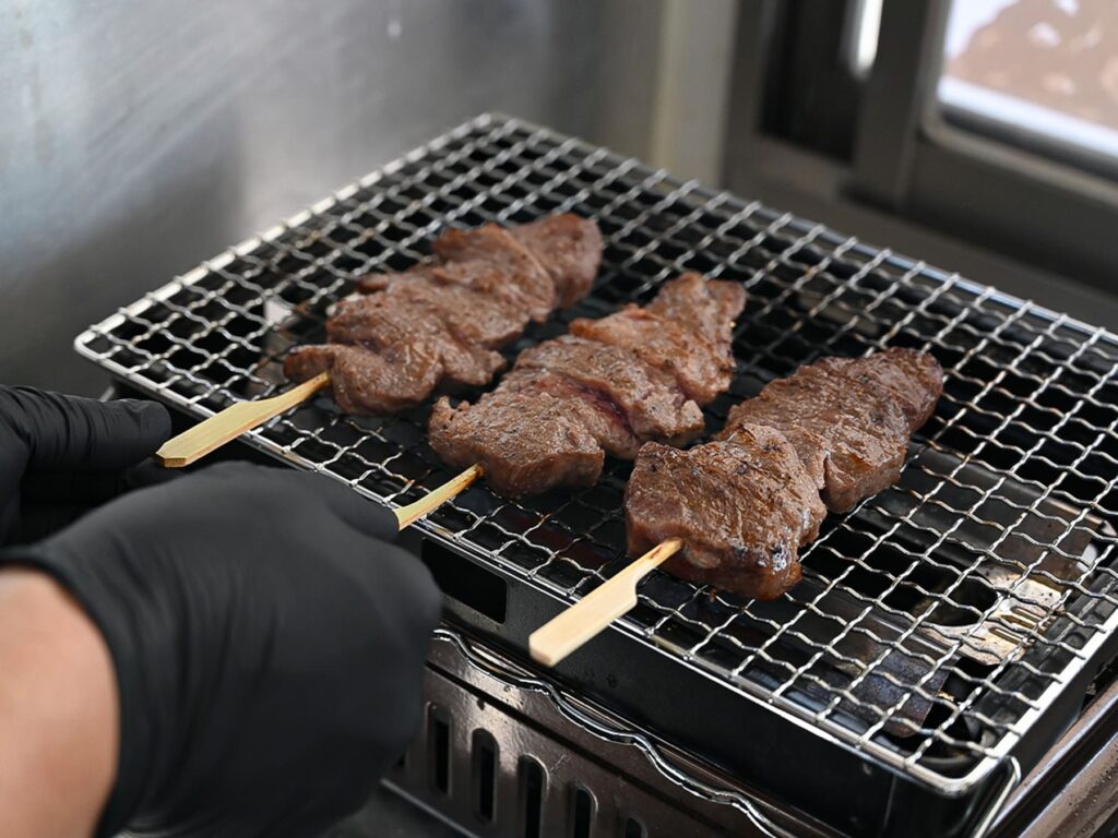 国産食材と手作りのタレに、 安心と美味しさをつめこんで